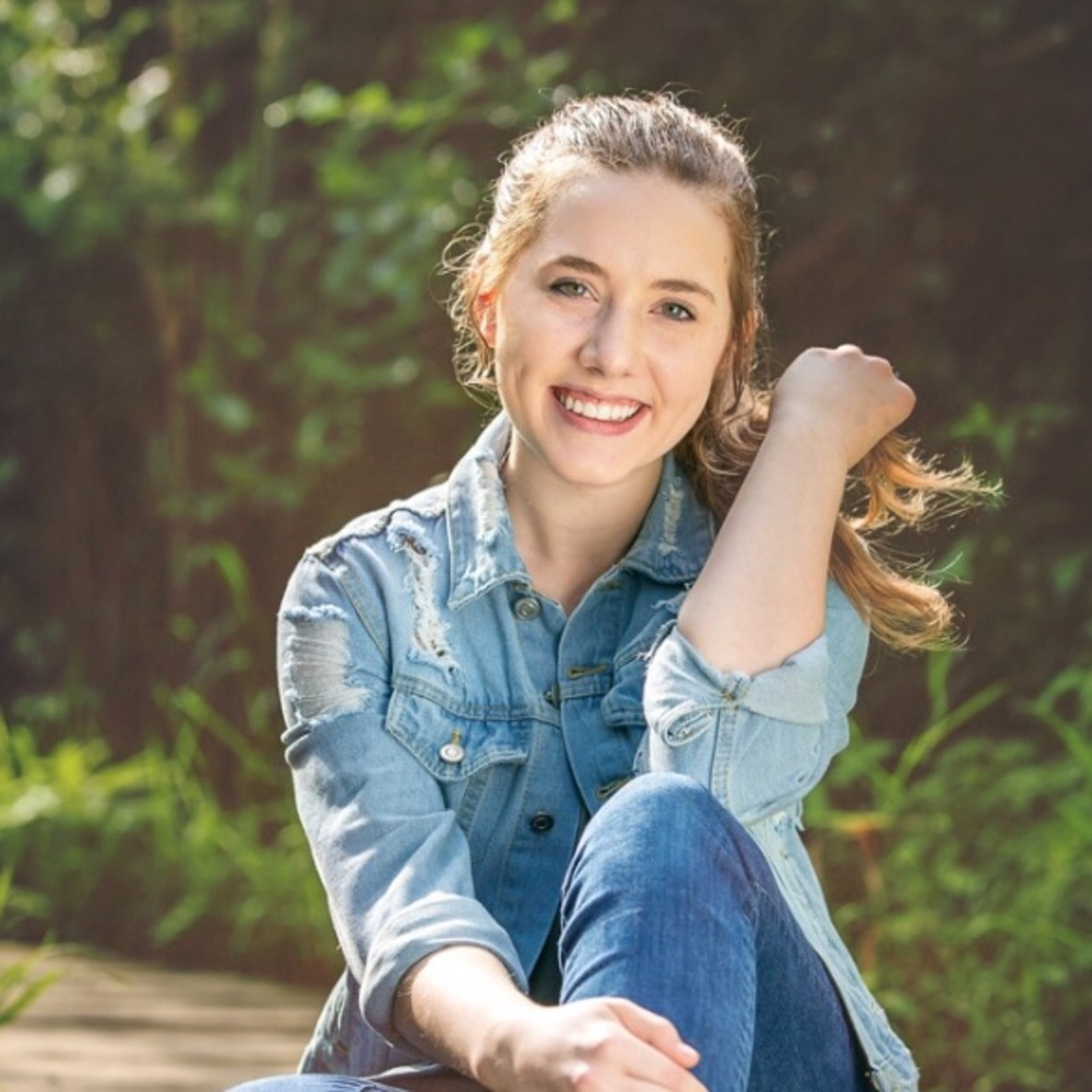 Meet your Posher, Abby